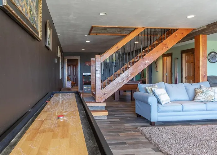 Peaks Paradise - Mtn Views - Hot Tub - Game Holiday home